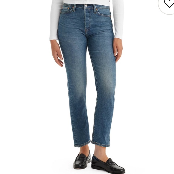 Levi's Women's Wedgie Straight Leg Blue Jeans - Picture 1 of 6